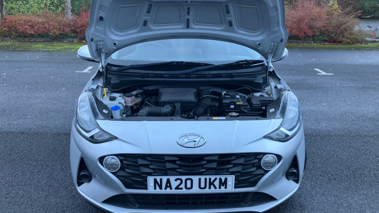 Hyundai i10 1.0 MPi SE Connect 5dr Petrol Hatchback